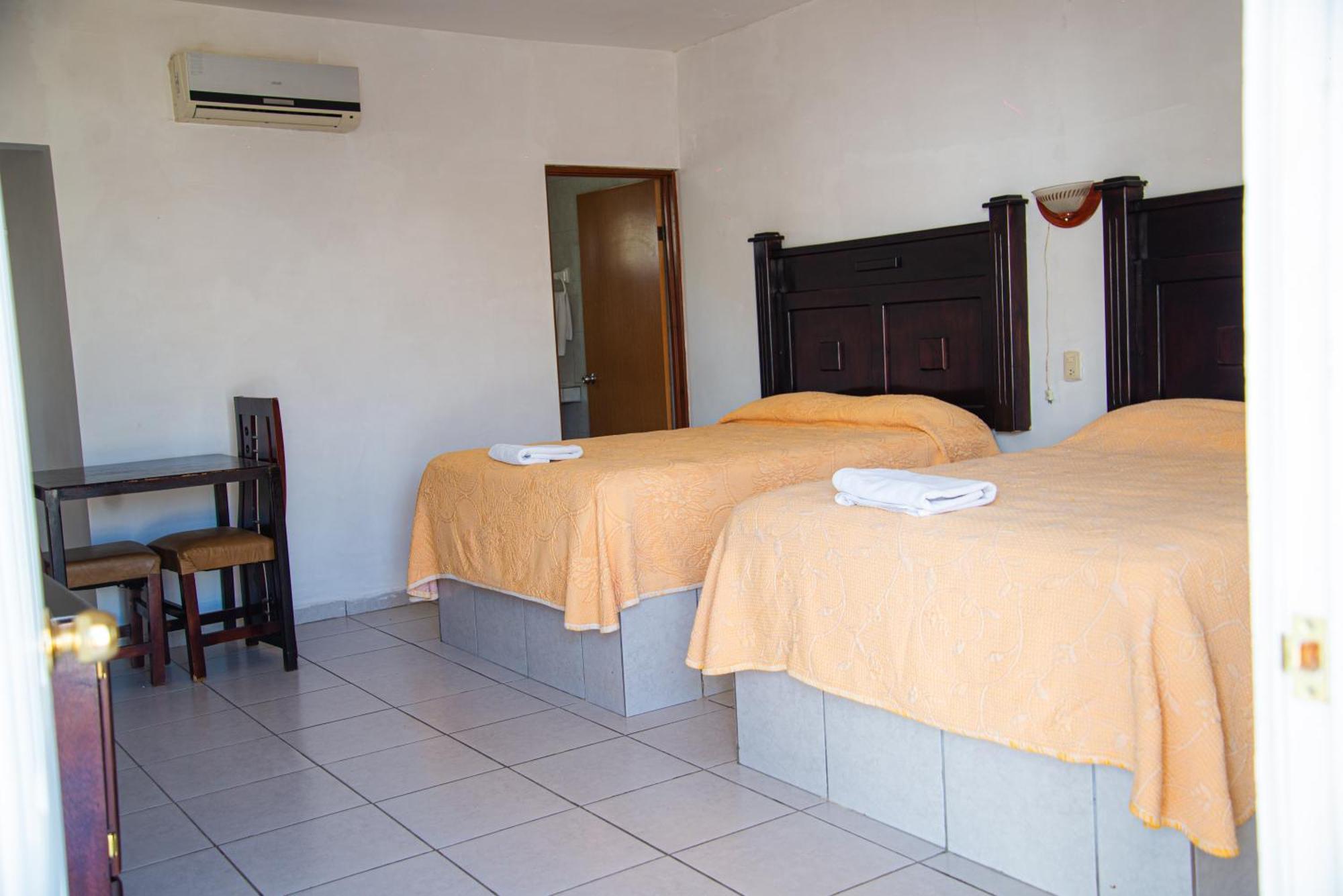 Hotel Pueblo Viejo Parras de la Fuente Ngoại thất bức ảnh